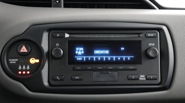 Toyota Yaris - 1.0 VVT-i Comfort 8