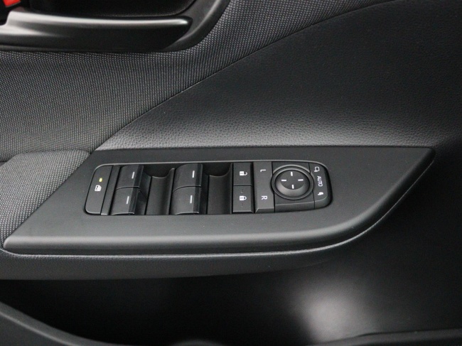 Toyota C-HR - 1.8 Hybrid 140 First Edition