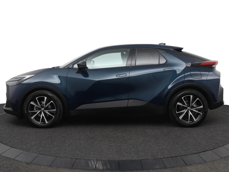 Toyota C-HR - 1.8 Hybrid 140 First Edition 3