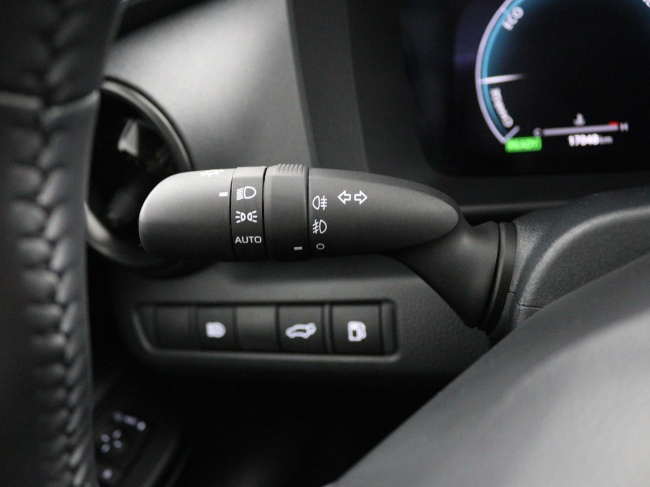 Toyota C-HR - 1.8 Hybrid 140 First Edition