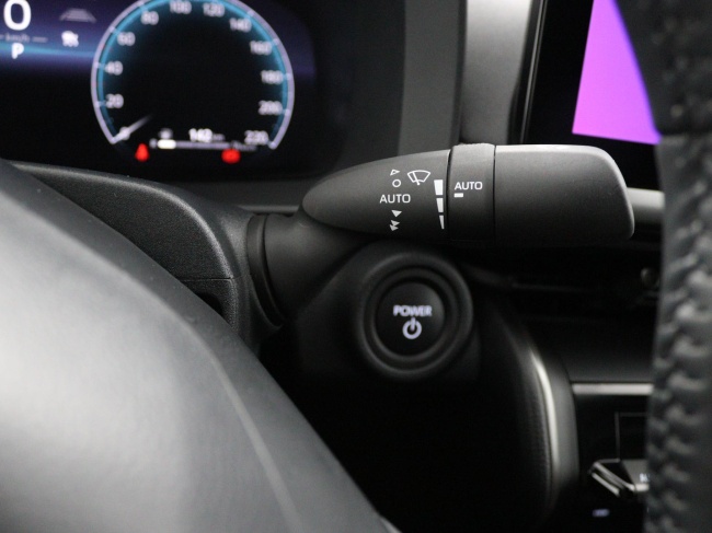 Toyota C-HR - 1.8 Hybrid 140 First Edition