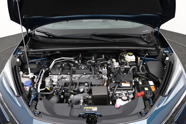 Toyota C-HR - 1.8 Hybrid 140 First Edition 34