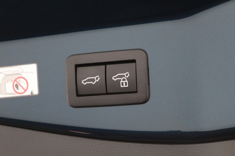 Toyota C-HR - 1.8 Hybrid 140 First Edition 43