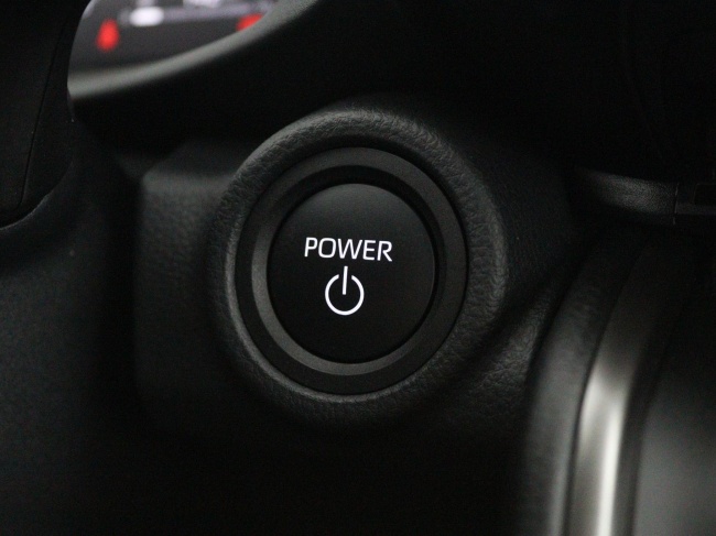 Toyota C-HR - 1.8 Hybrid 140 First Edition