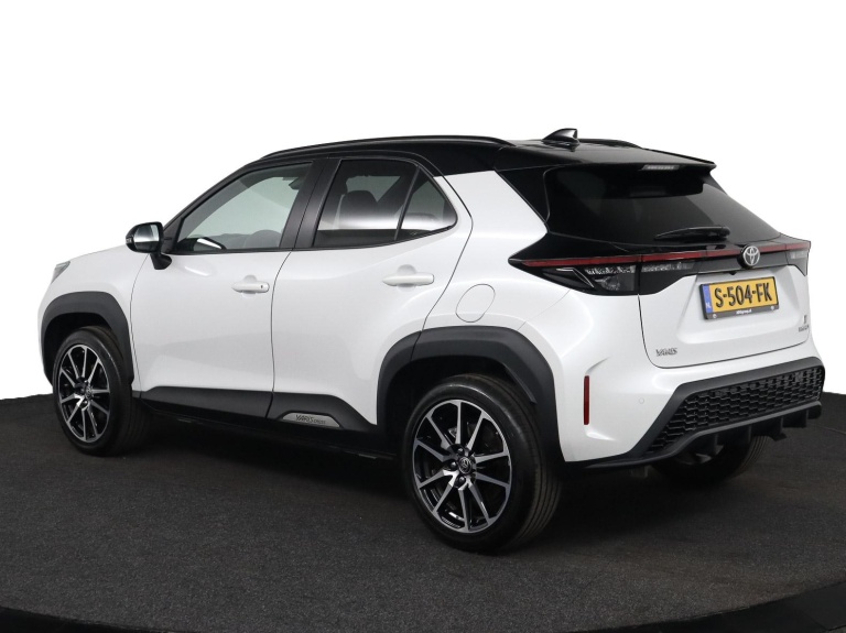 Toyota Yaris Cross - 1.5 Hybrid GR Sport 12