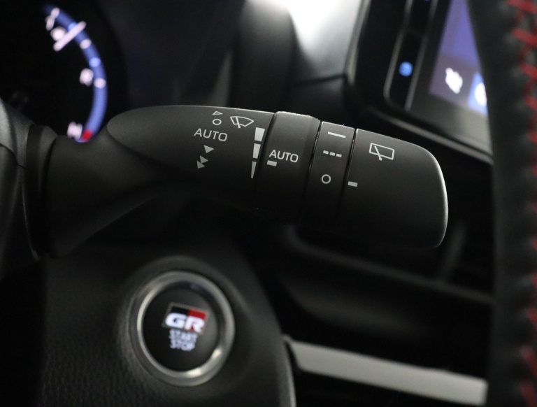 Toyota Yaris Cross - 1.5 Hybrid GR Sport 32