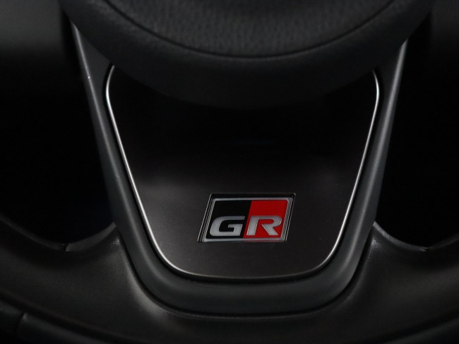 Toyota Yaris Cross - 1.5 Hybrid GR Sport