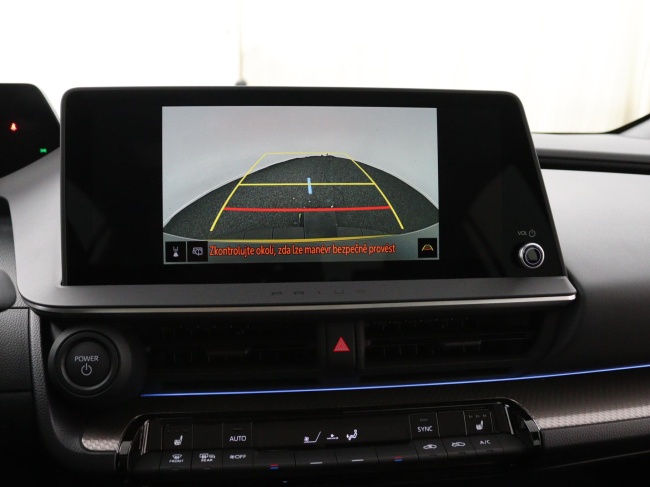 Toyota Prius - 2.0 Plug-in Hybrid 220 Executive Panoramisch dak