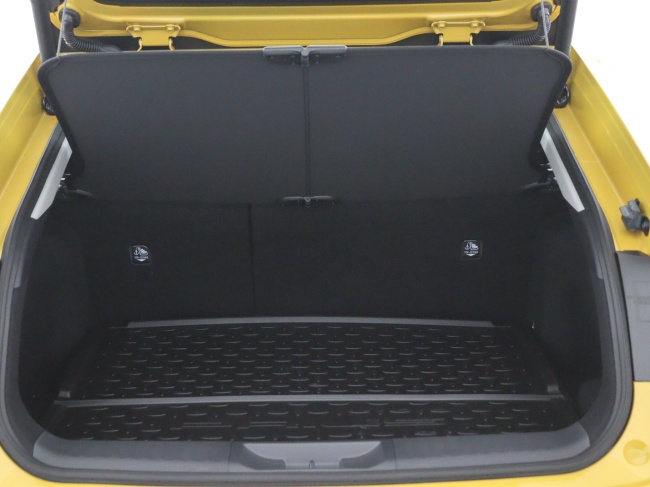 Toyota Prius - 2.0 Plug-in Hybrid 220 Executive Panoramisch dak