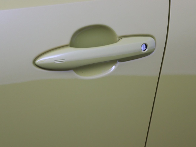 Toyota Prius - 2.0 Plug-in Hybrid 220 Executive Panoramisch dak