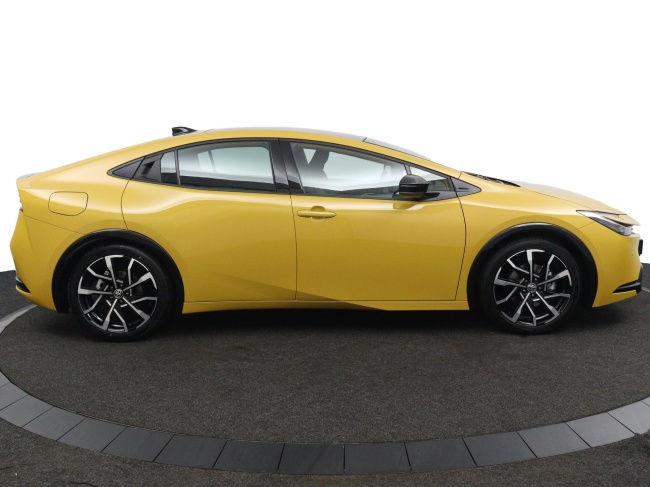 Toyota Prius - 2.0 Plug-in Hybrid 220 Executive Panoramisch dak