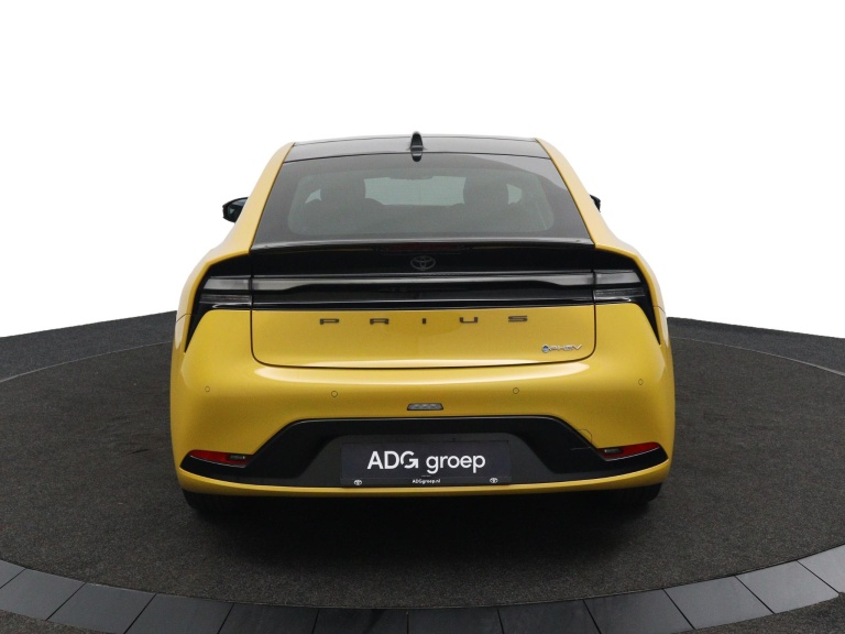 Toyota Prius - 2.0 Plug-in Hybrid 220 Executive Panoramisch dak 8