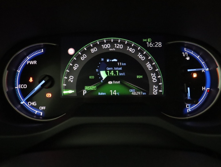 Toyota RAV4 - 2.5 Hybrid AWD Executive 9