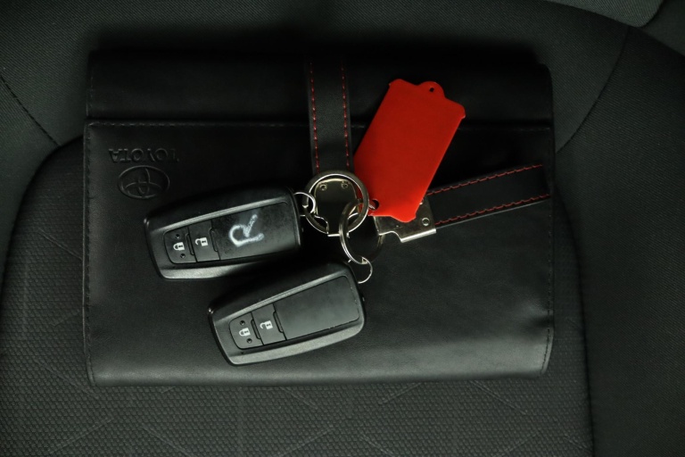 Toyota RAV4 - 2.5 Hybrid AWD Active 11