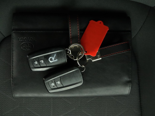 Toyota RAV4 - 2.5 Hybrid AWD Active