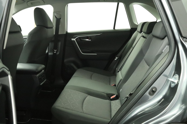 Toyota RAV4 - 2.5 Hybrid AWD Active 18