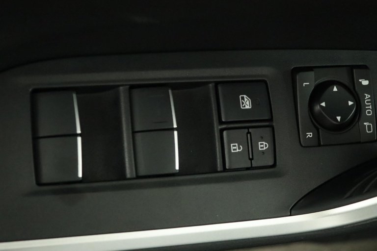 Toyota RAV4 - 2.5 Hybrid AWD Active 28