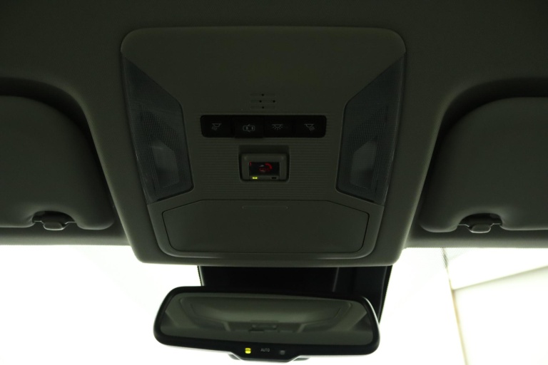 Toyota RAV4 - 2.5 Hybrid AWD Active 33