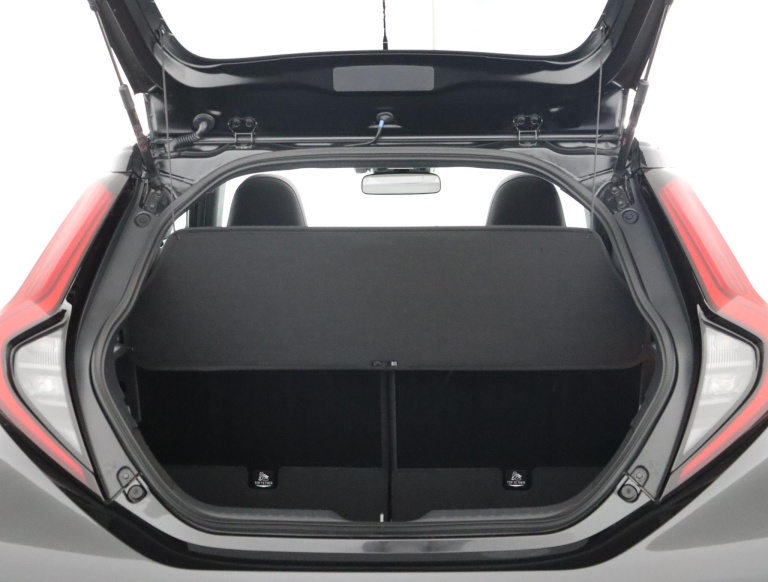 Toyota Aygo X - Hybrid 115 GR Sport 23