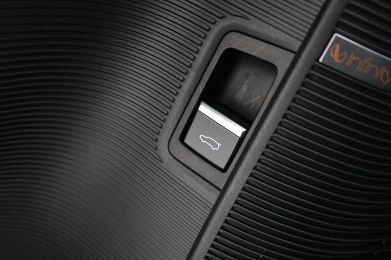 BYD SEAL U - 1.5 T DM-i AWD Design 25