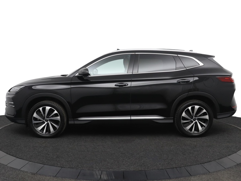 BYD SEAL U - 1.5 T DM-i AWD Design 3