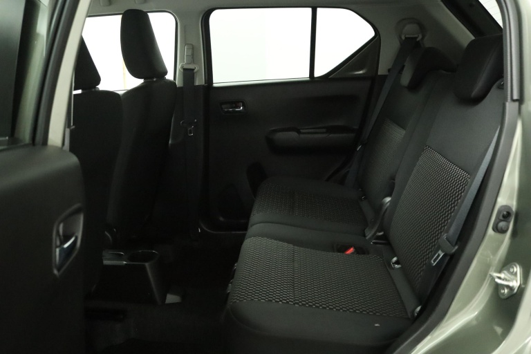 Suzuki Ignis - 1.2 Smart Hybrid Style 18