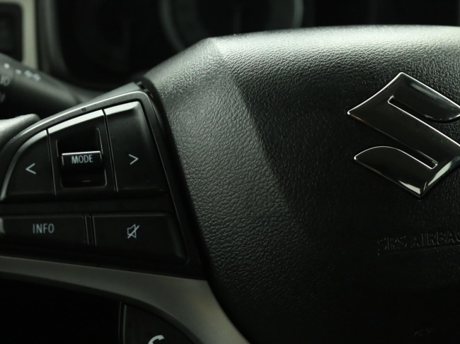 Suzuki Ignis - 1.2 Smart Hybrid Style