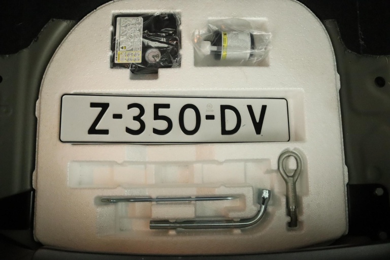 Suzuki Ignis - 1.2 Smart Hybrid Style 31