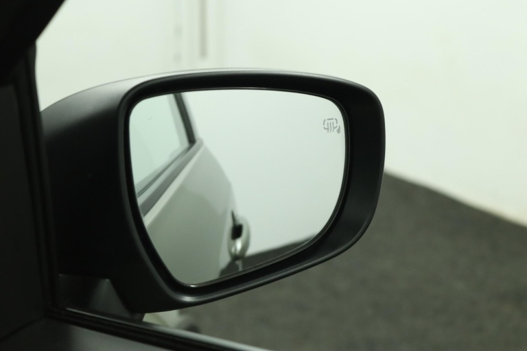 Suzuki Ignis - 1.2 Smart Hybrid Style 39