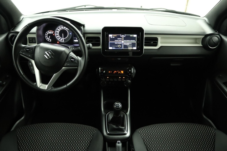 Suzuki Ignis - 1.2 Smart Hybrid Style 4