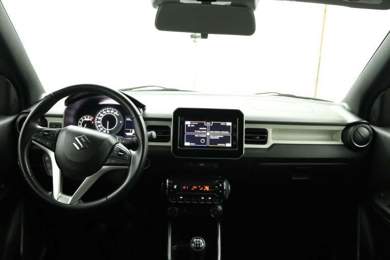Suzuki Ignis - 1.2 Smart Hybrid Style 57