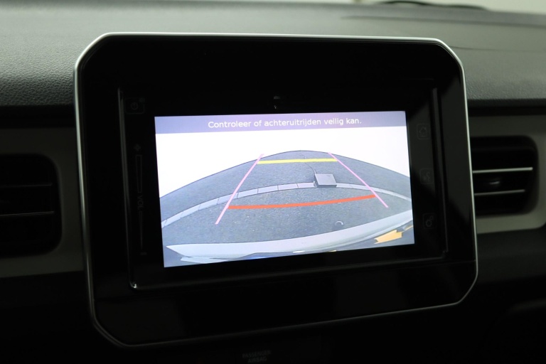 Suzuki Ignis - 1.2 Smart Hybrid Style 9