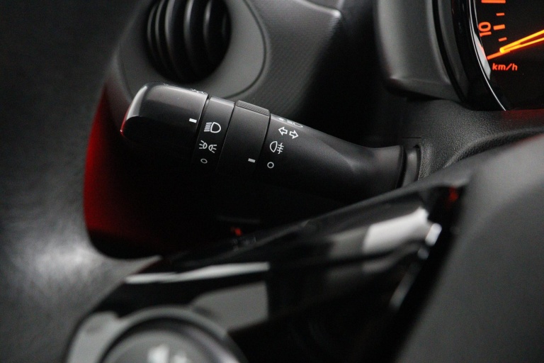 Toyota Aygo - 1.0 VVT-i x-fun 25