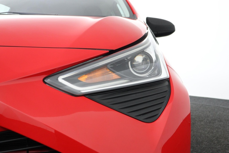 Toyota Aygo - 1.0 VVT-i x-fun 30