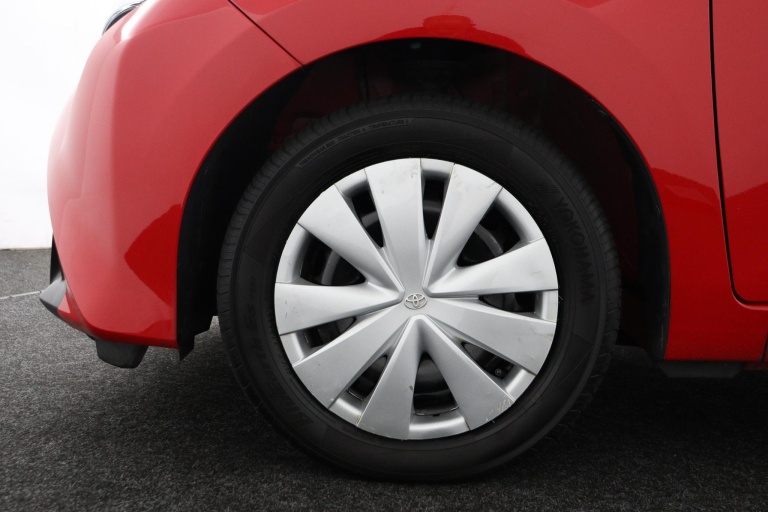 Toyota Aygo - 1.0 VVT-i x-fun 32