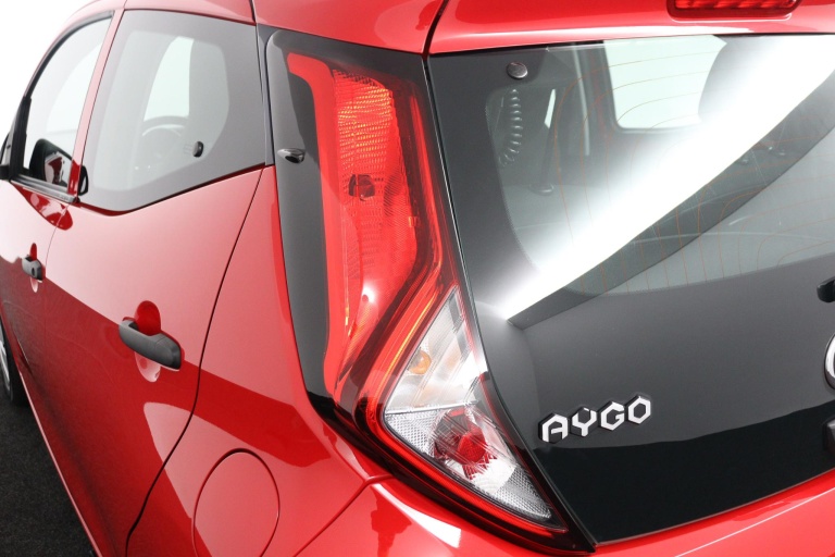 Toyota Aygo - 1.0 VVT-i x-fun 34