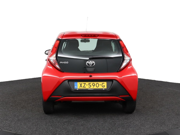 Toyota Aygo - 1.0 VVT-i x-fun 49