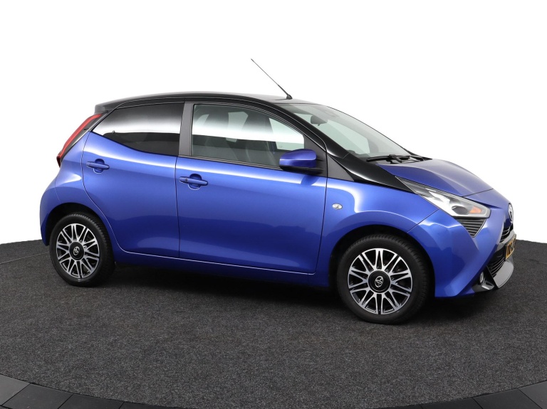 Toyota Aygo - 1.0 VVT-i x-clusiv 14