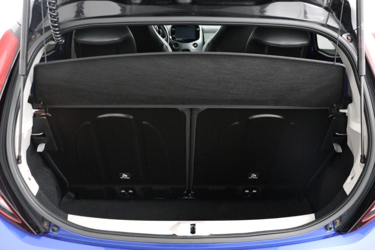 Toyota Aygo - 1.0 VVT-i x-clusiv 23