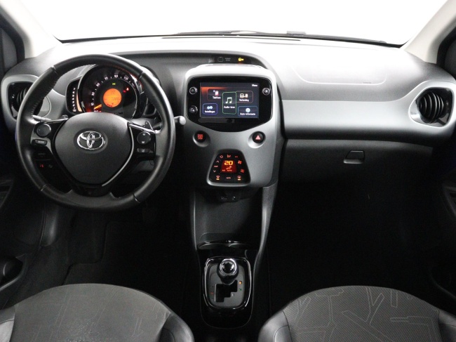 Toyota Aygo - 1.0 VVT-i x-clusiv