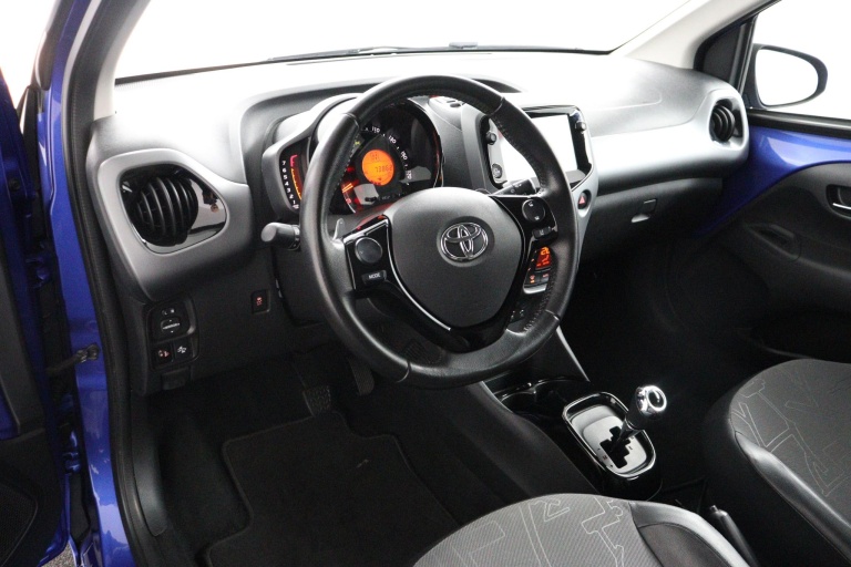 Toyota Aygo - 1.0 VVT-i x-clusiv 60
