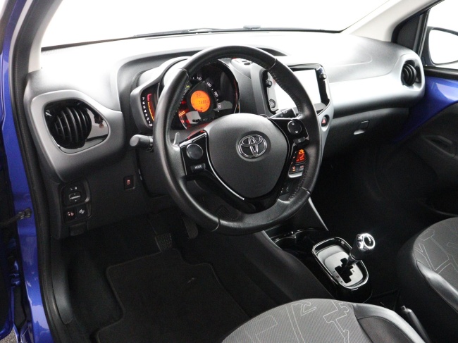 Toyota Aygo - 1.0 VVT-i x-clusiv