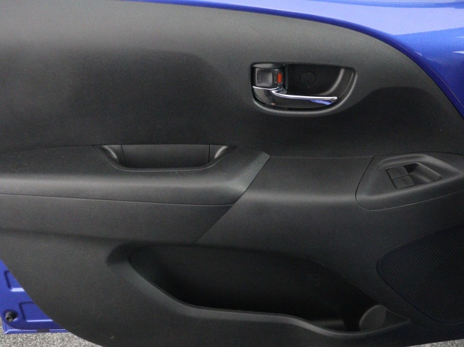 Toyota Aygo - 1.0 VVT-i x-clusiv