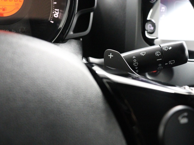 Toyota Aygo - 1.0 VVT-i x-clusiv