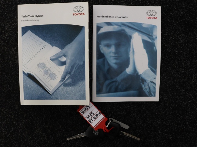 Toyota Yaris - 1.3 VVT-i Aspiration