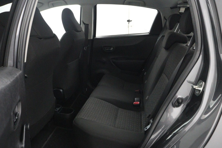 Toyota Yaris - 1.3 VVT-i Aspiration 17