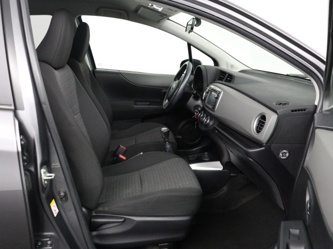 Toyota Yaris - 1.3 VVT-i Aspiration
