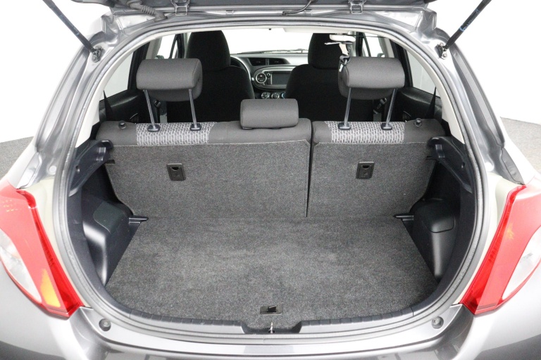 Toyota Yaris - 1.3 VVT-i Aspiration 23