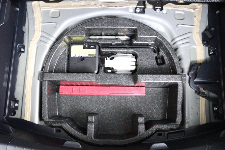 Toyota Yaris - 1.3 VVT-i Aspiration 31