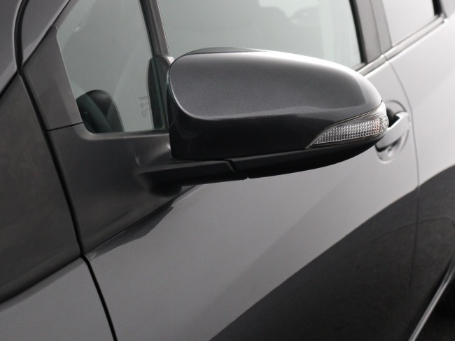 Toyota Yaris - 1.3 VVT-i Aspiration